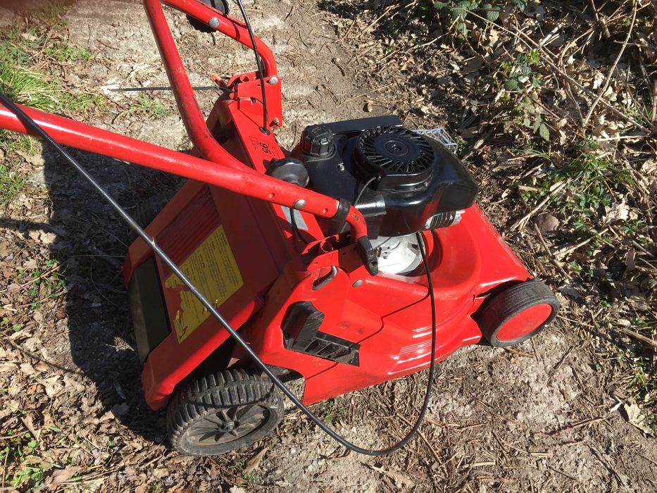 Kosiarka z napedem ALKO MASTER- zapala i po pewnym czasie gasnie