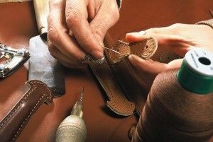 Ремонт кожгалантереи, сумок, замена фурнитуры, пошить, зашить,покраска