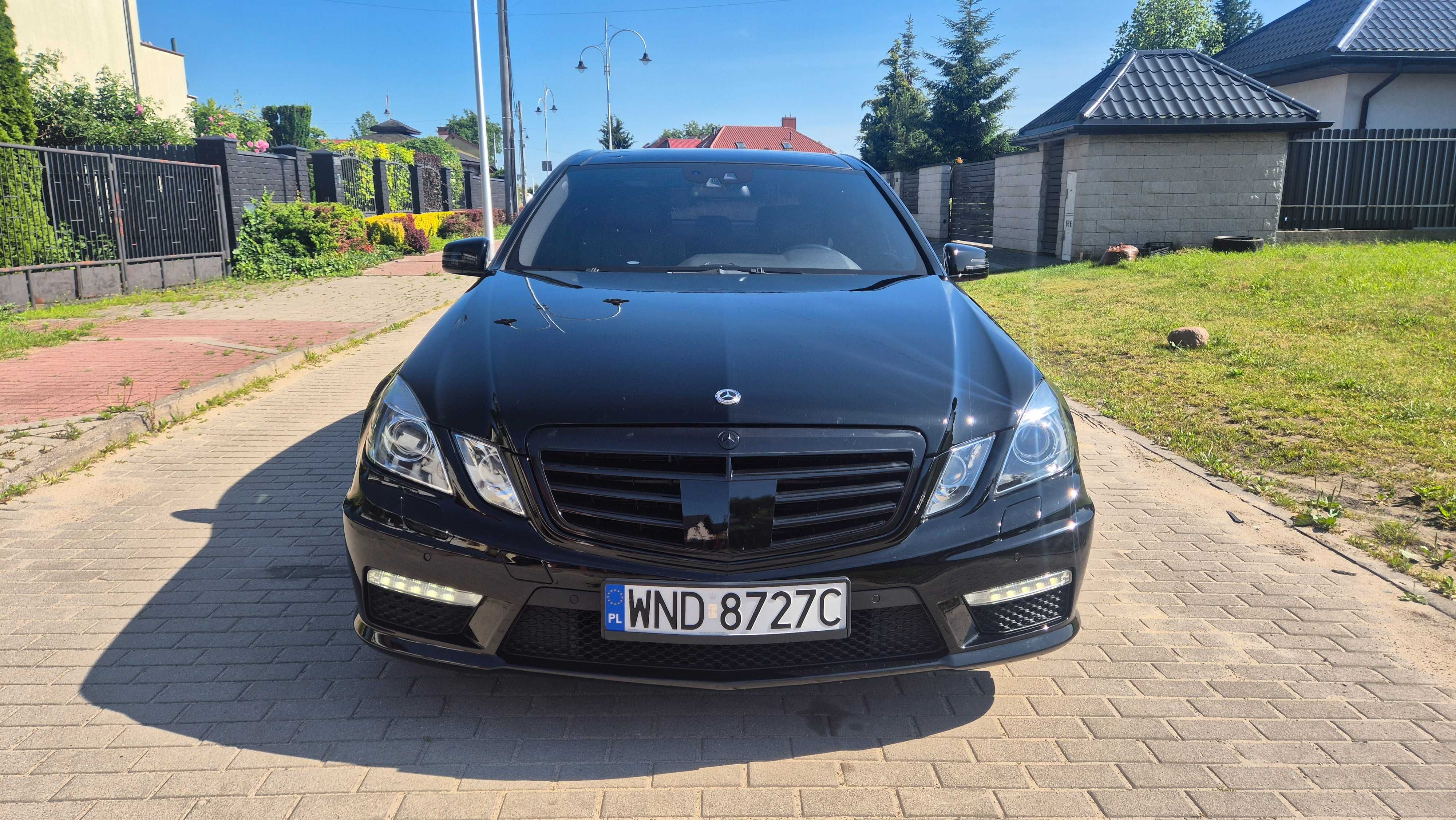 Mercedes E 63 AMG W212 525 km, 2010 rok, zamiana Koparko-Ładowarka