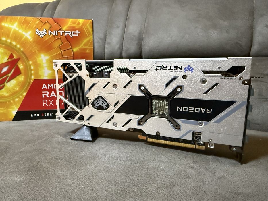 Видеокарта AMd Radeon RX 6700 ХТ Sapphire Nitro+ 12 gb