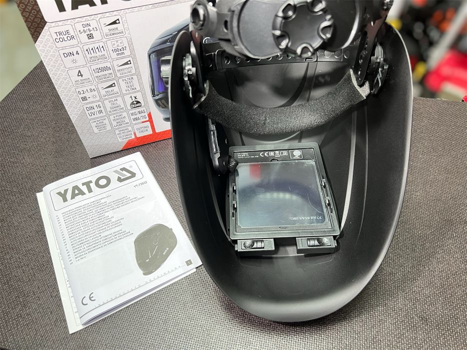 Сварочная маска Хамелеон YATO на 4 датчика MIG/MAG/MMA/TIG