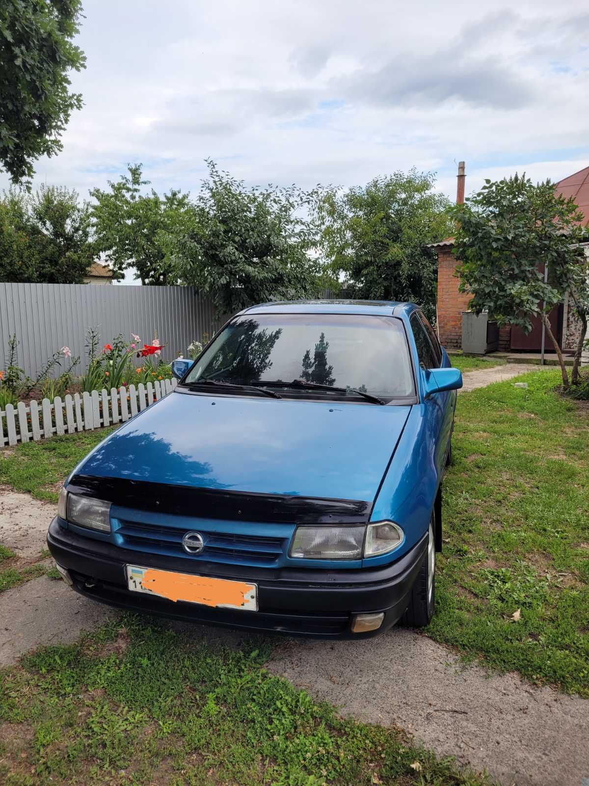 Автомобиль Opel Astra F