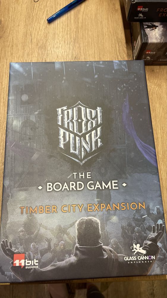 Gra planszowa Frostpunk z dodatkami i matą