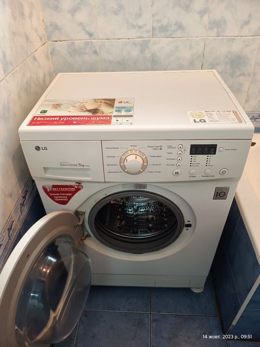Пральна машинка LG