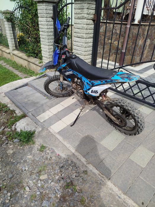 Піт     байк   технічно.    справний.   Стан.  Сів поїхав