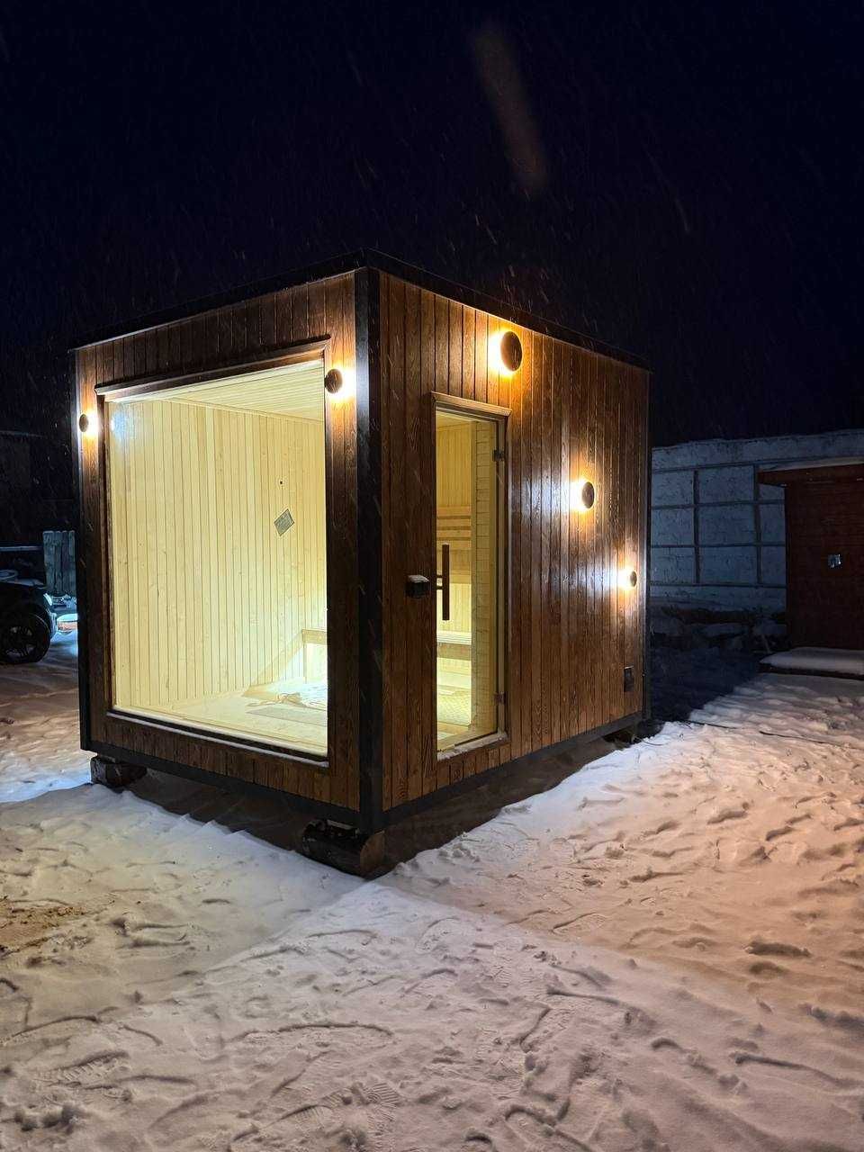 Sauna z dużym oknem panoramicznym