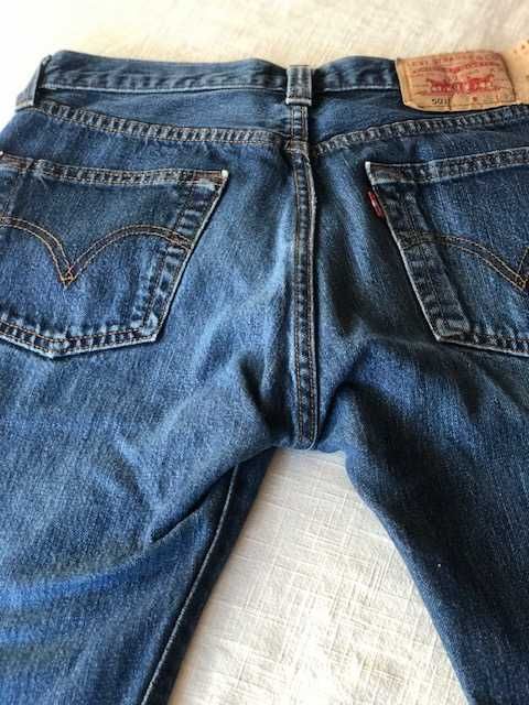 Calças Levis 501 W30 L32, com pouco uso