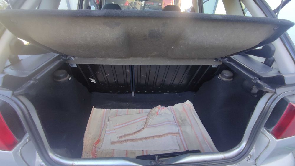 Seat Ibiza 1.4 a gasolina de 97