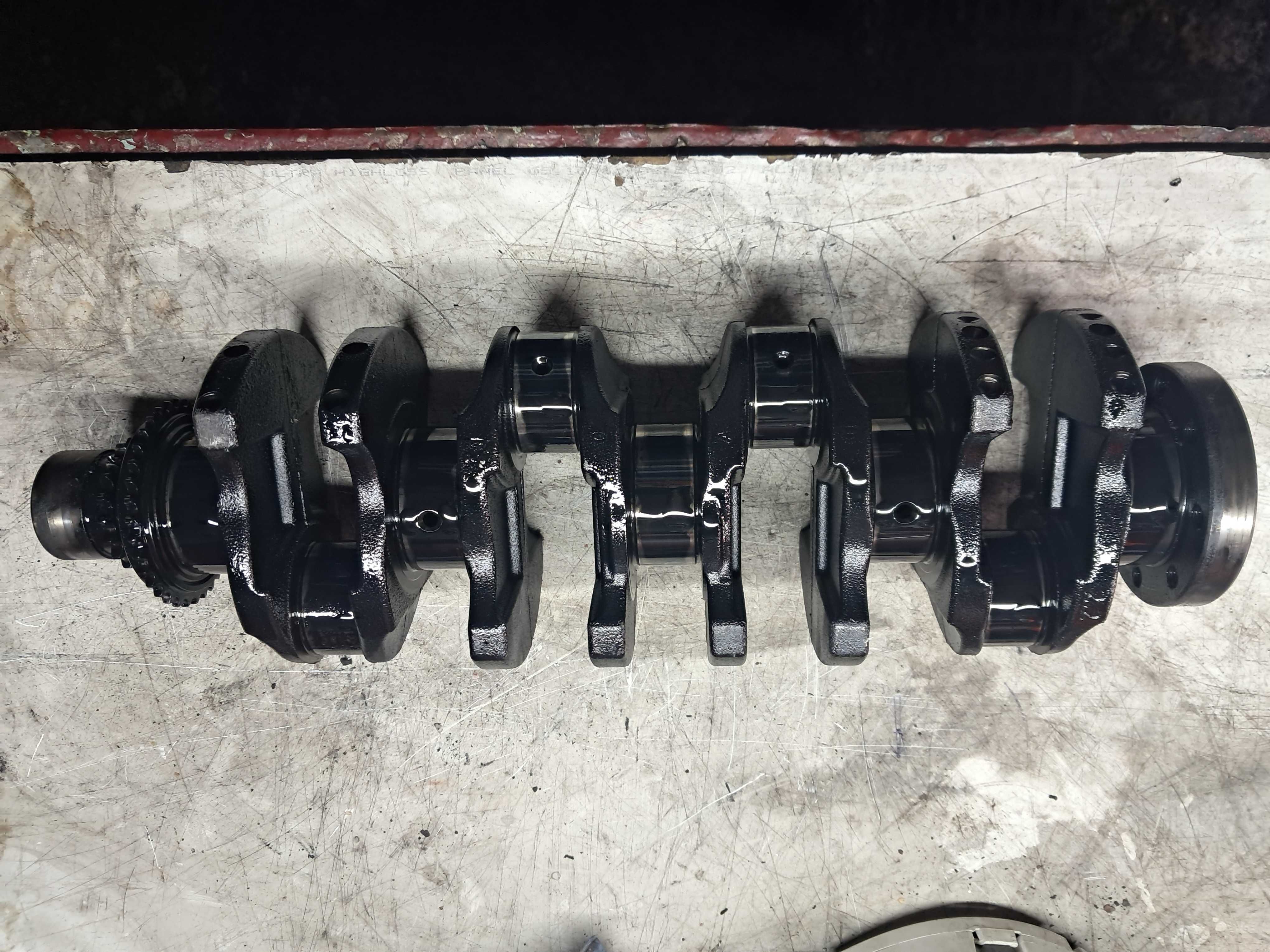 Колінвал Форд Транзит Ford Transit 2.2 \ 2.4 STD