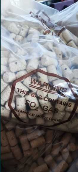 1000 Rolhas de cortiça aglomerado 38x24 3/5 - NOVO