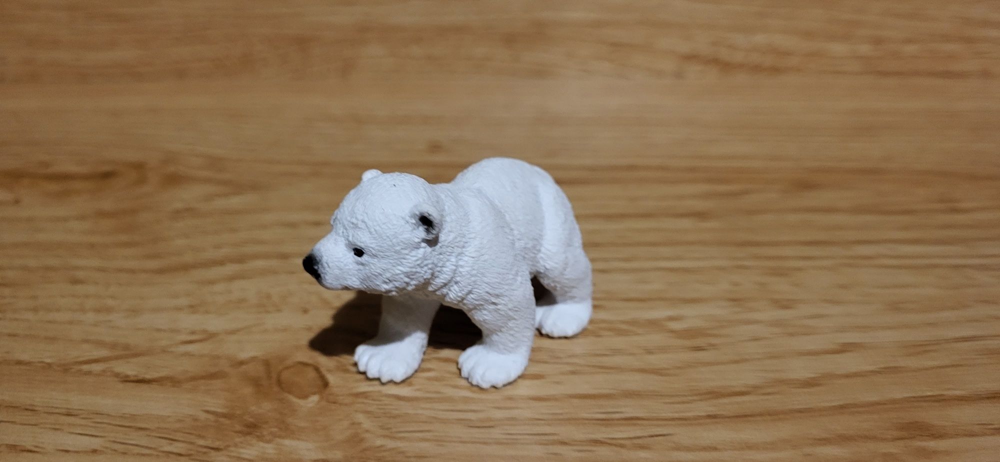 Schleich młody niedźwiedź polarny figurki model z 2013 r.