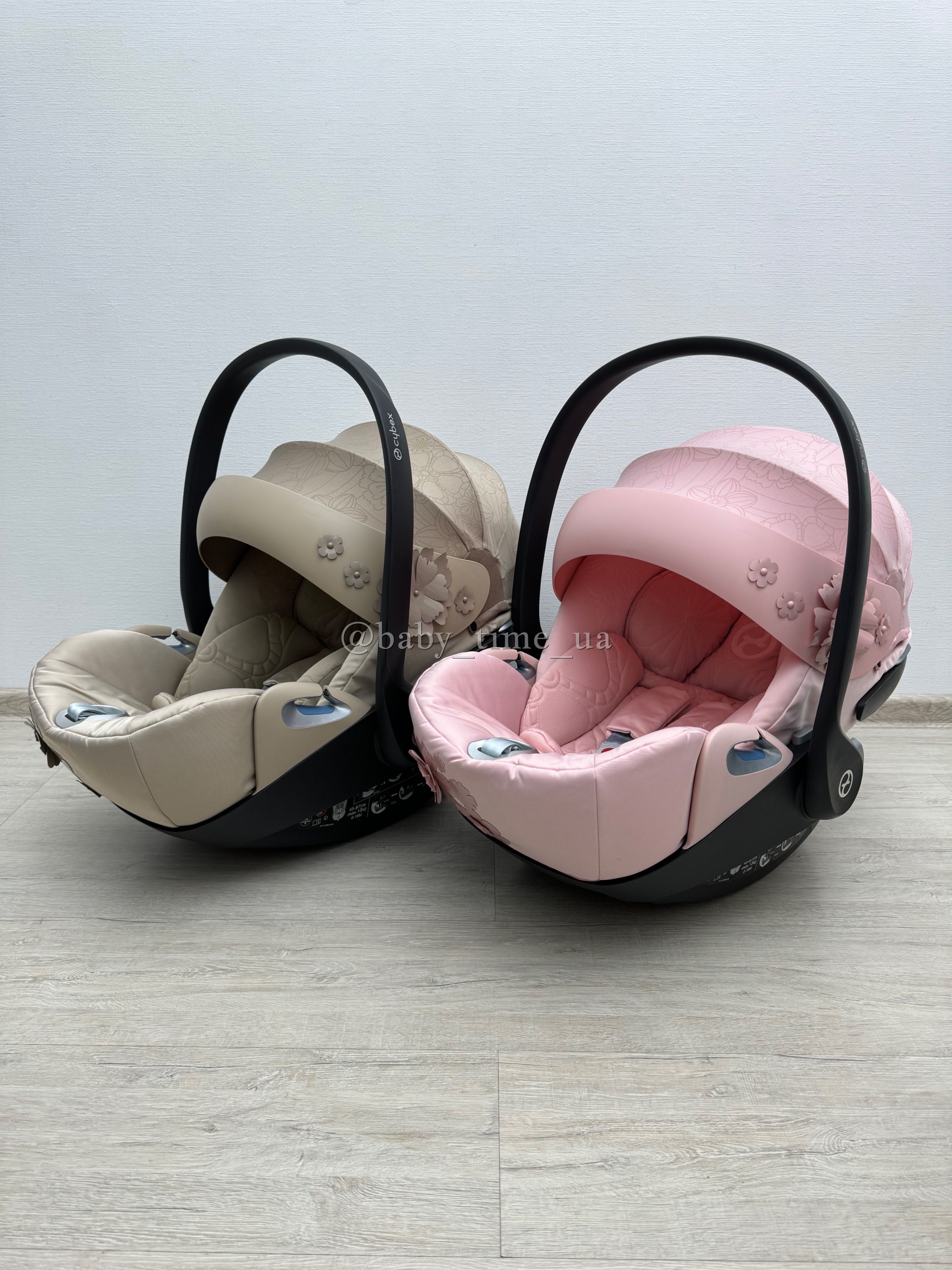 Cybex Cloud Z Simply Flowers Pink/Beige автокрісло Сайбекс лімітоване