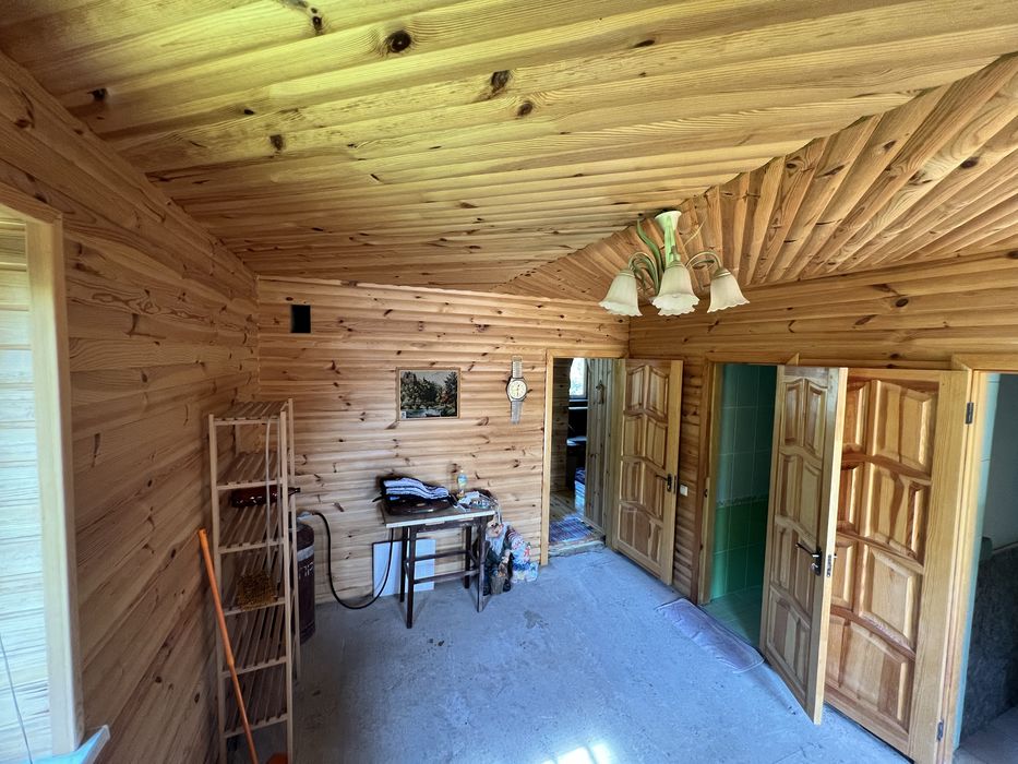 Обмін дачі 150м2 біля с.Морозівка на квартиру в Києві