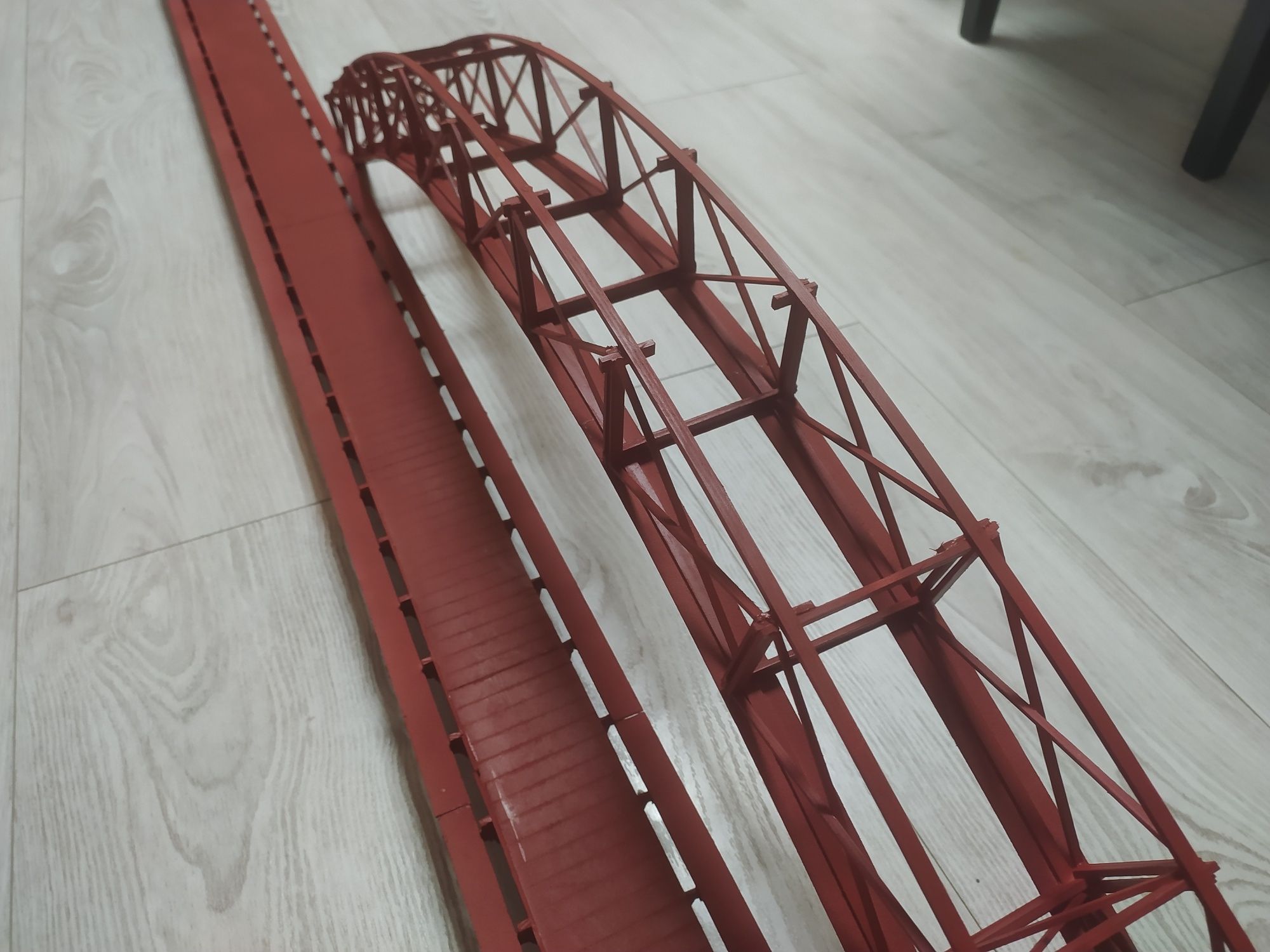 Makieta- długi most prosty z podporą łukową - 210 /27 cm