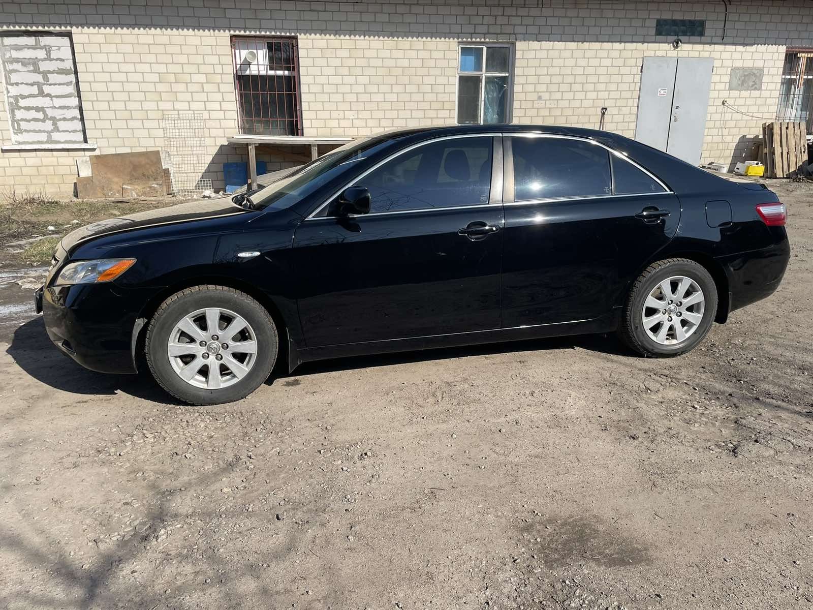 Продам Toyota Camry 40 2,4 газ. В гарному стані