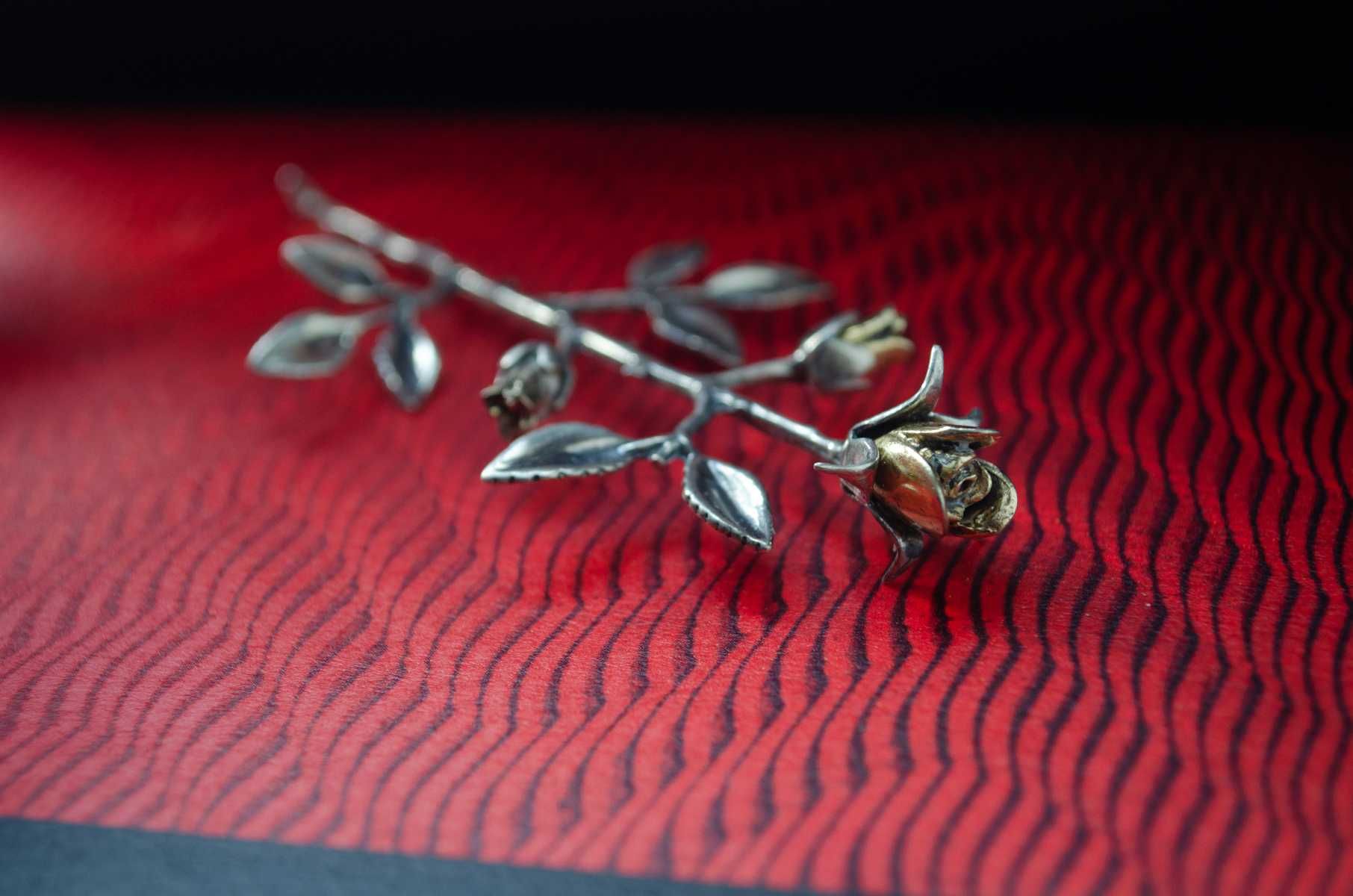 Срібна мініатюра "Гілка троянди" срібло 800 проба 11,22 гр