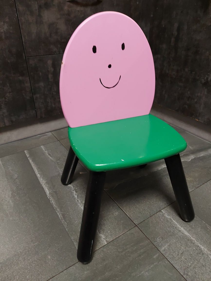 Drewniane krzesełko dziecięce / dla dzieci