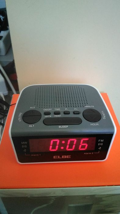 Rádio despertador (NOVO)