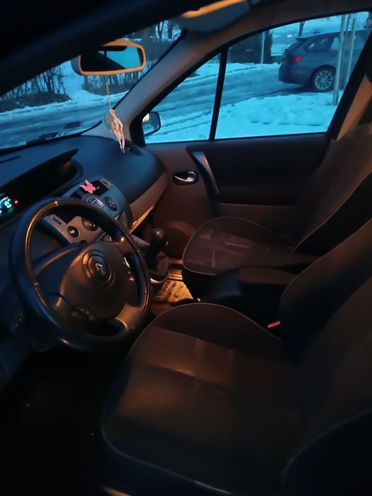 Sprzedam Reno Scenik 1.6 benzyna z gazem