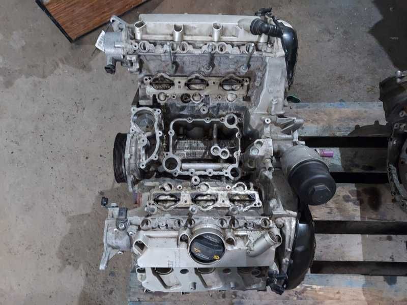 Двигатель AUDI Q7 4M 3.0L V-6 DI 2018, 06E100036K