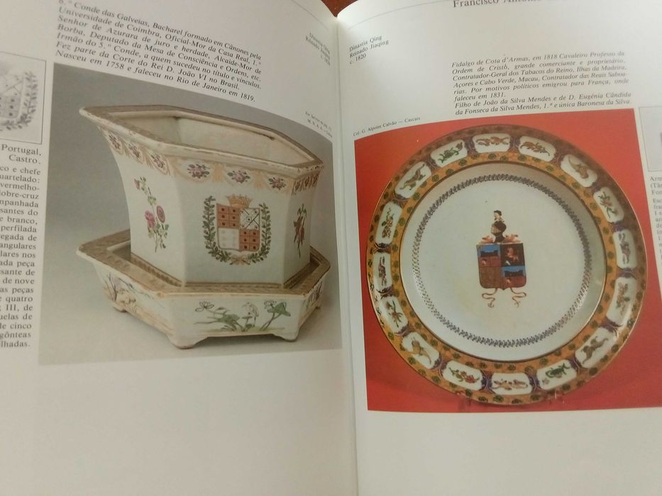 Nuno de Castro - A Porcelana Chinesa e os Brasões do Império