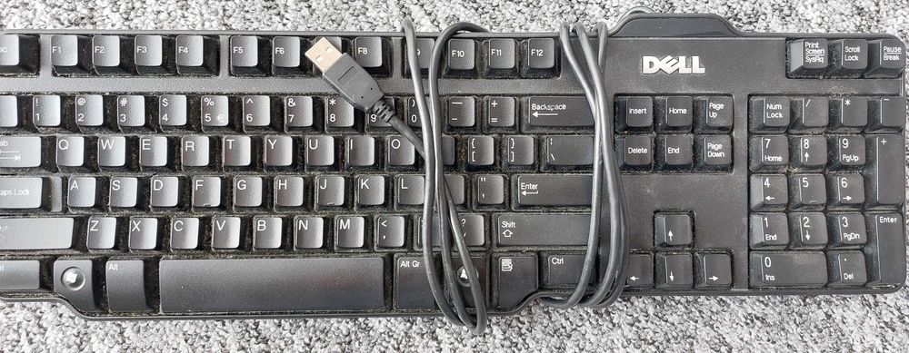 Klawiatura Dell SK-8115 L100 USB, w cenie są dwie sztuki, 2 szt. :)