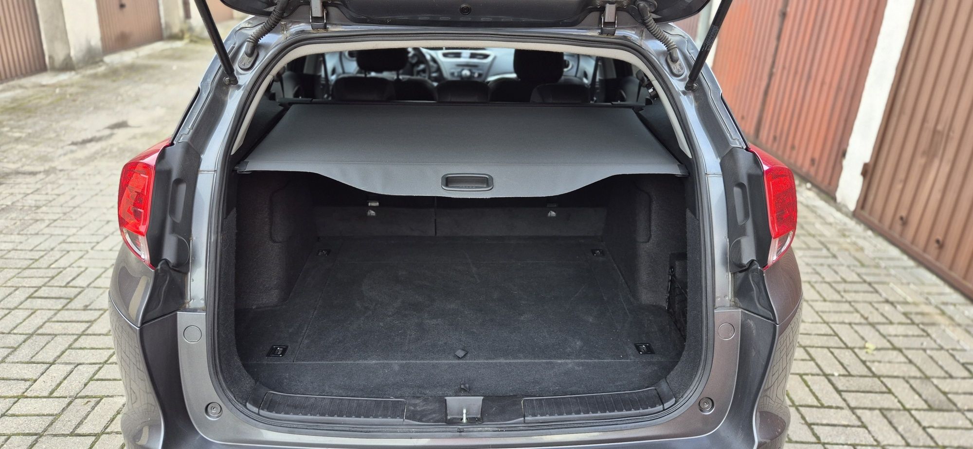 HONDA Civic TOURER 1,8 Automat