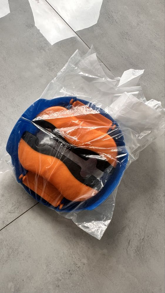Nocnik turystyczny dla dzieci 2 w 1, nakladka + worki