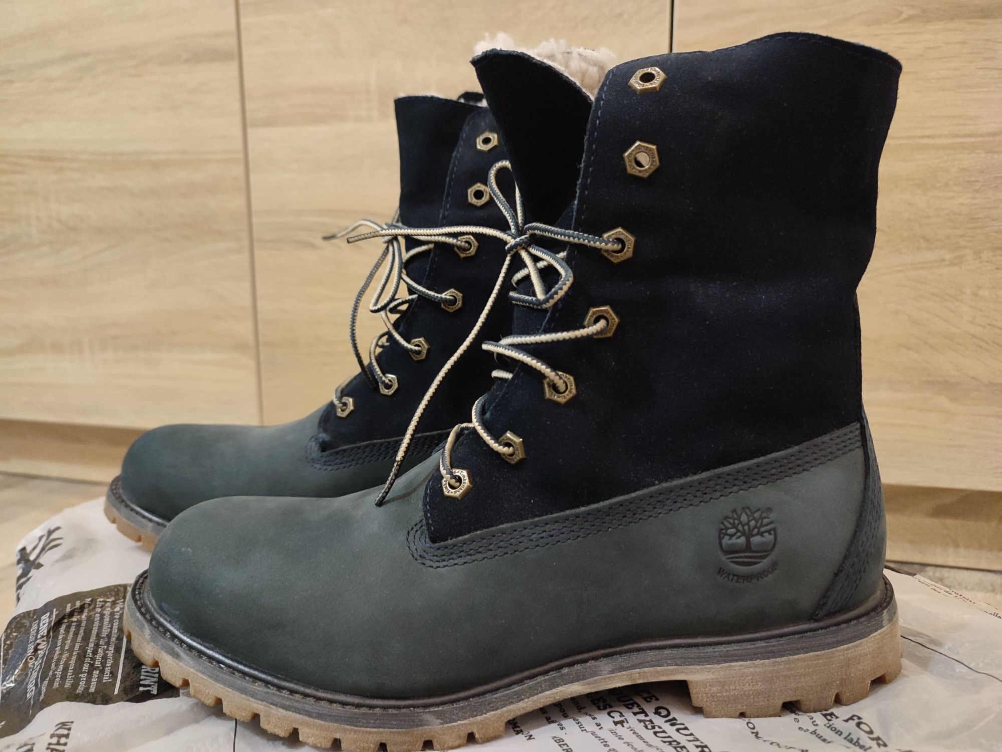 Ботинки женские Timberland 41 9.5 размер зимние на меху