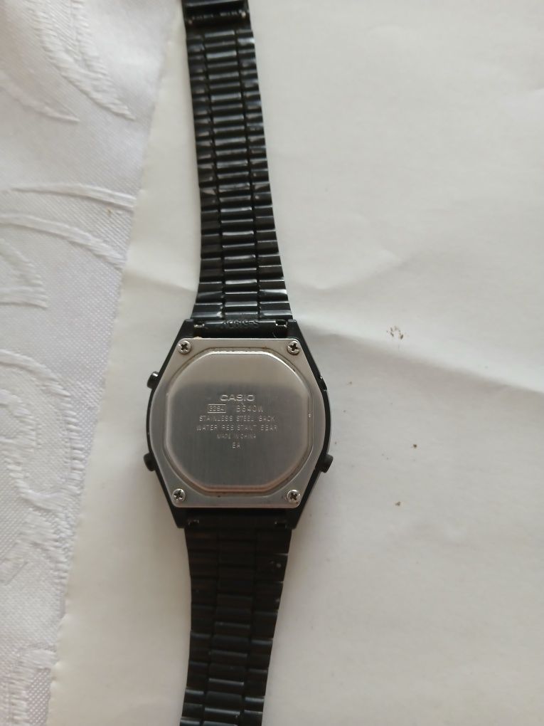 Zegarek Casio Retro