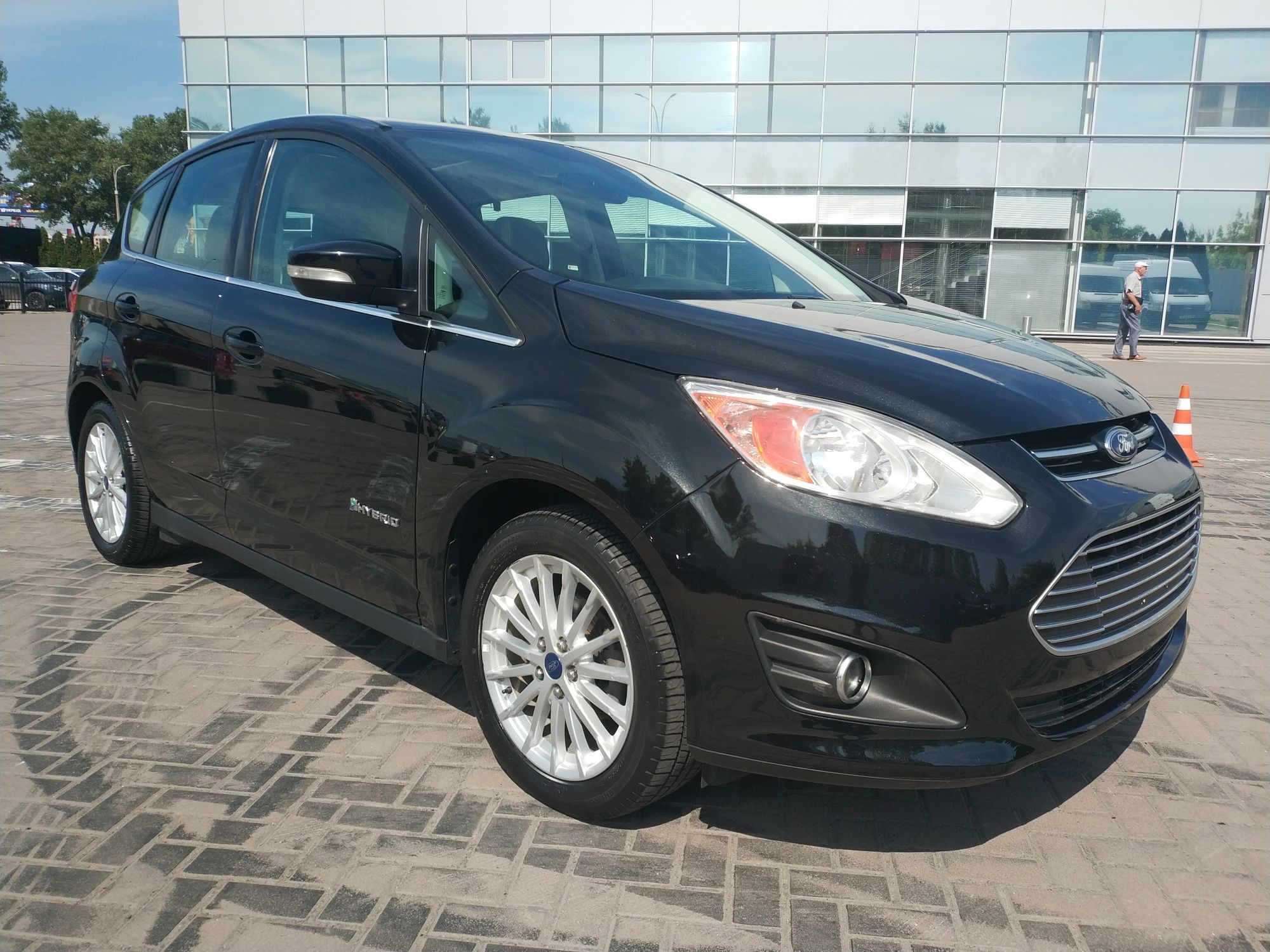 Продам гибрид Ford C Max Hybrid 2016