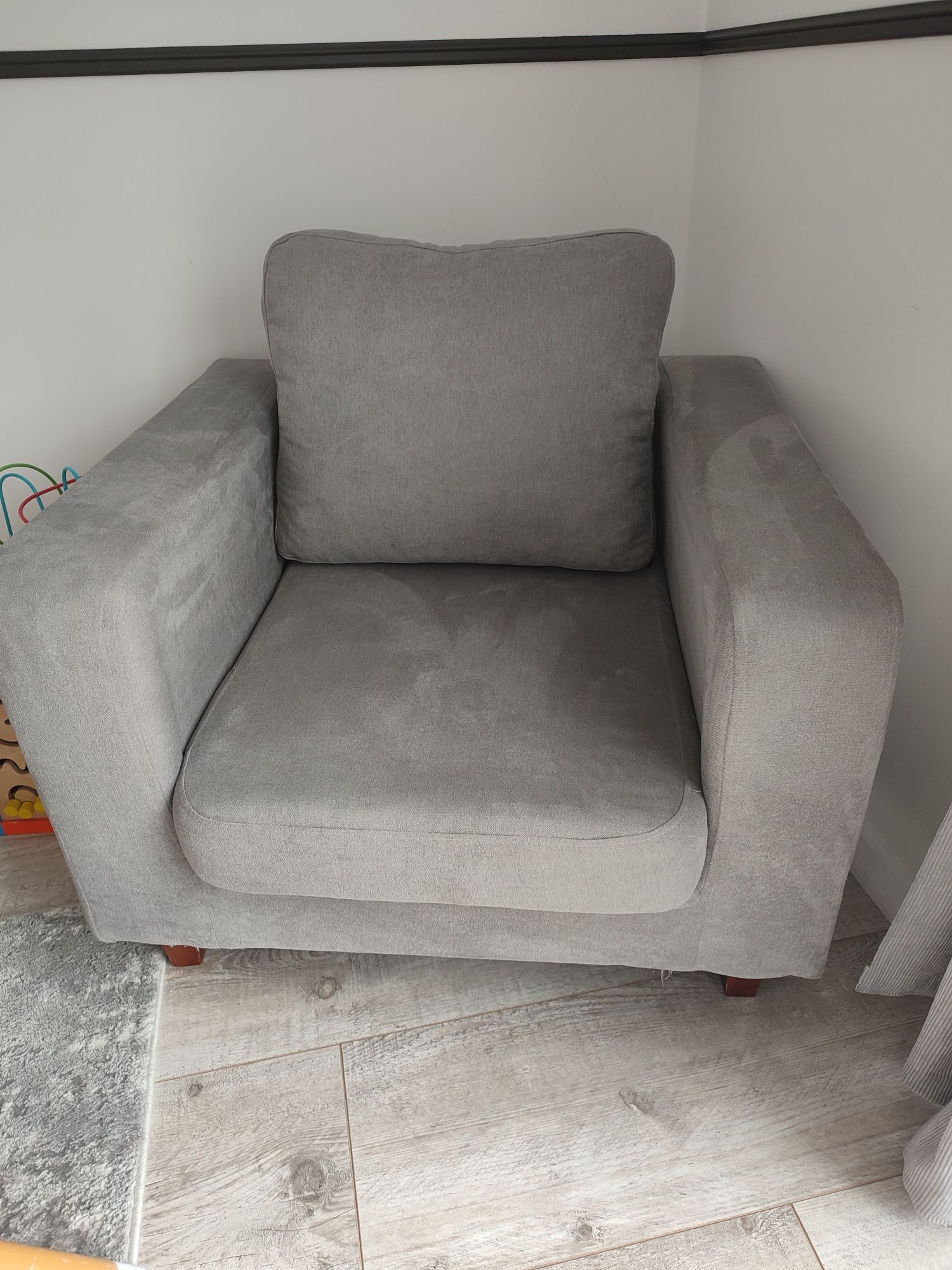 Zestaw sofa i dwa fotele