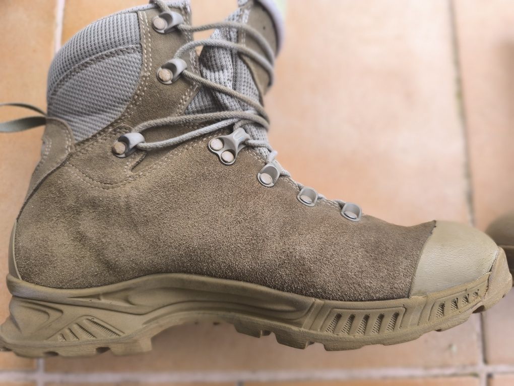 Botas operacionais meindl desert defense