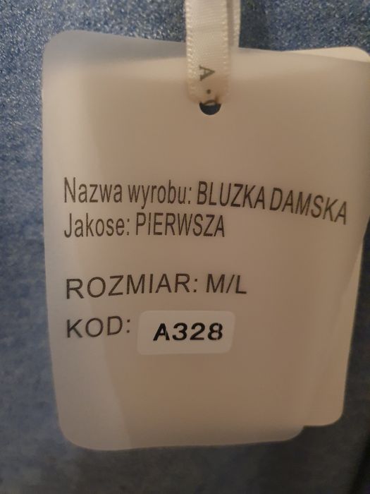 Jasnoniebieski cienki sweter damski
