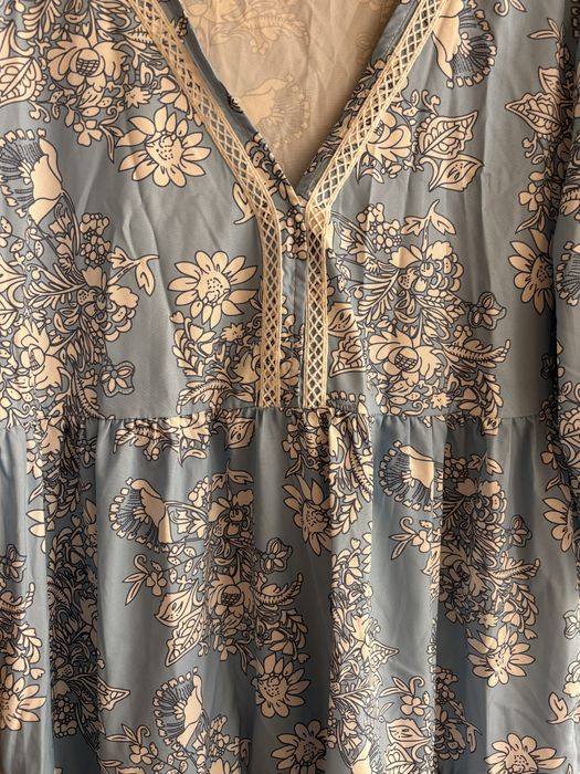 Літній сарафан з принтом великого розміру