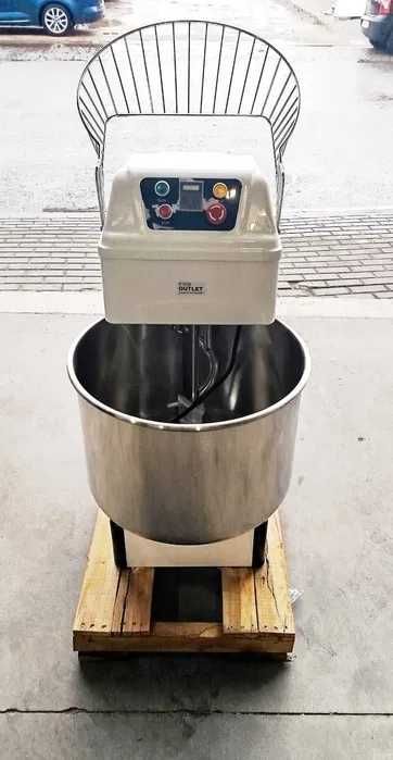 Amassadeira 60 litros - NOVA