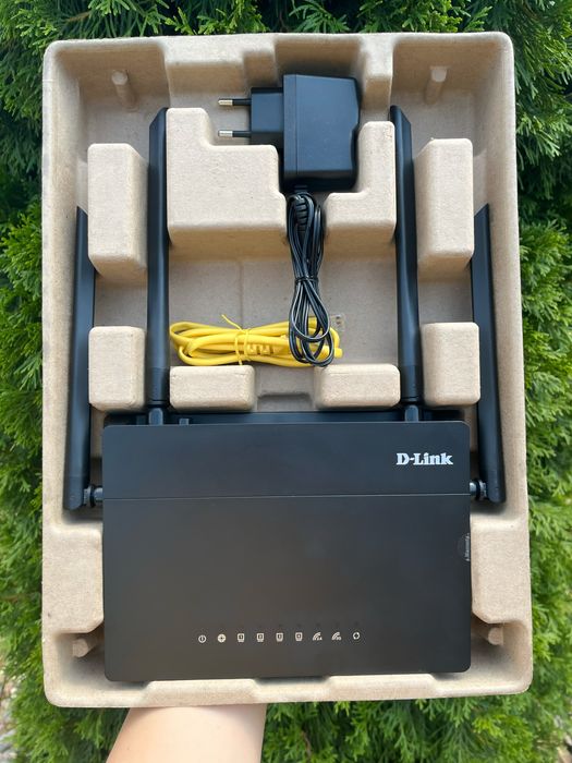 Wi-Fi роутер D-LINK DIR-822 AC1200 2.4GHZ + 5GHZ