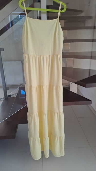 Sukienka firmy H&M r 36