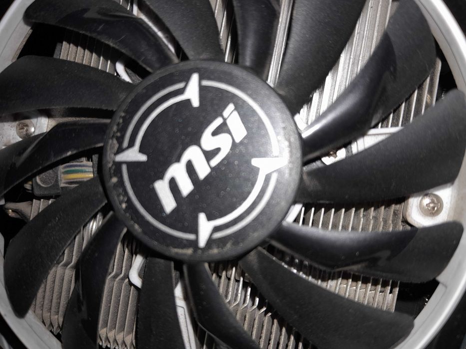Rx 570 4gb msi armor відеокарта