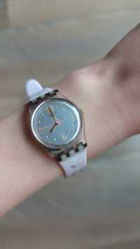 Zegarek Swatch motyw kolibry