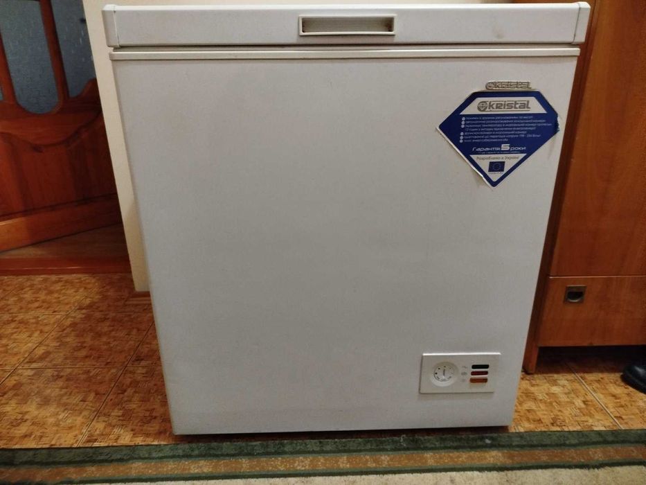 Продам морозильну камеру б/у