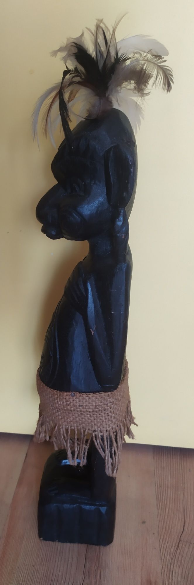 Rzeźba figurka drewniana na afrykański styl