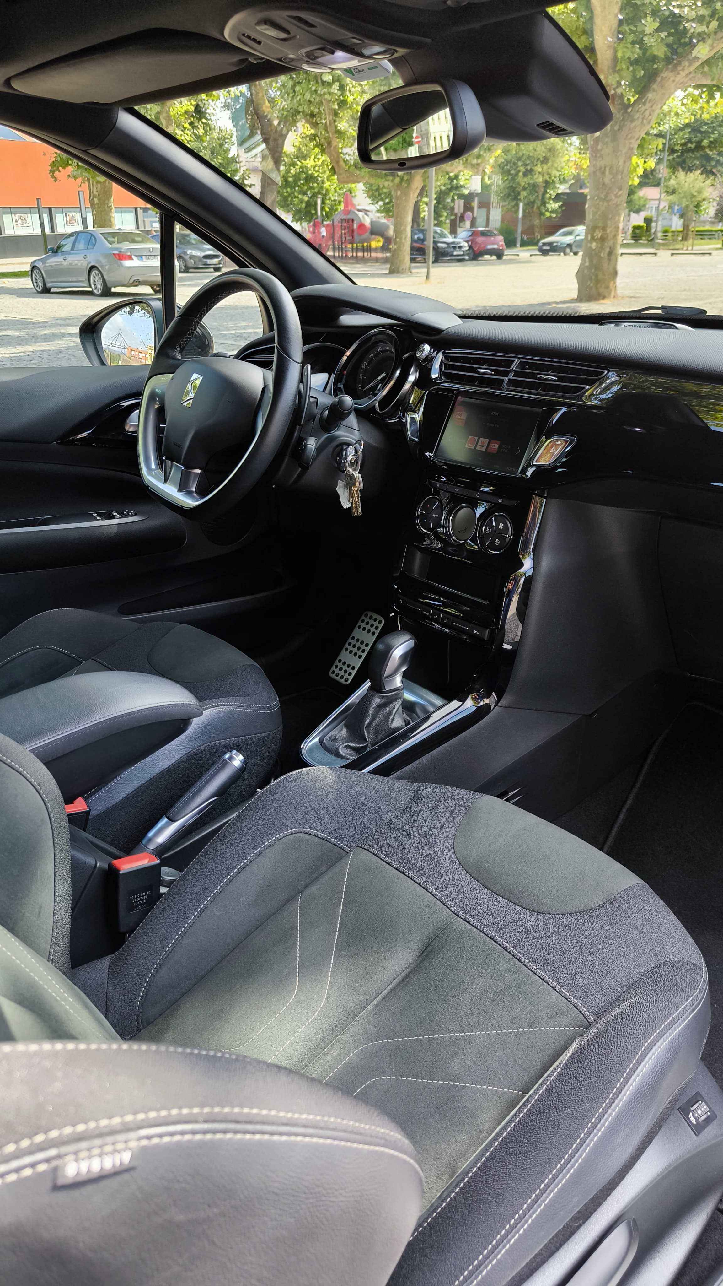 Ds3 1.2 cabrio Full extras