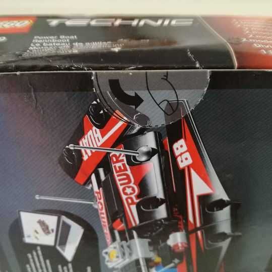 LEGO Technic Lancha de Competição (novo)