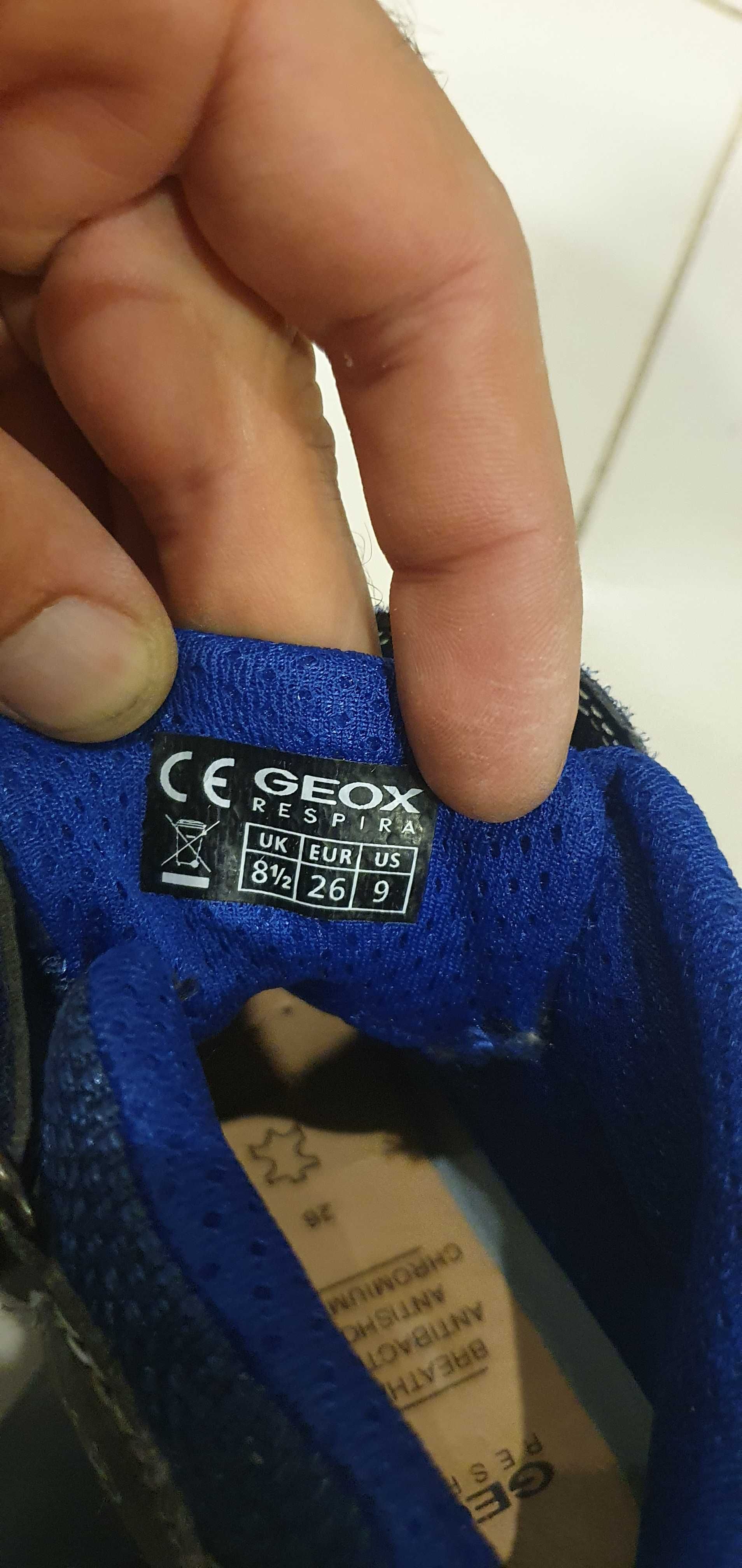 Sneakersy GEOX Respira rozmiar 26
