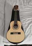 Cavaquinho artesanal