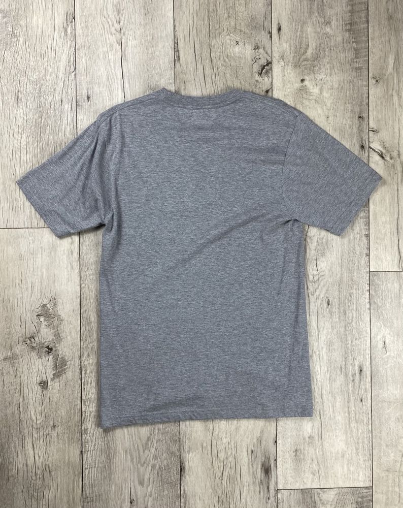 Reebok футболка S размер спортивный серый оригинал