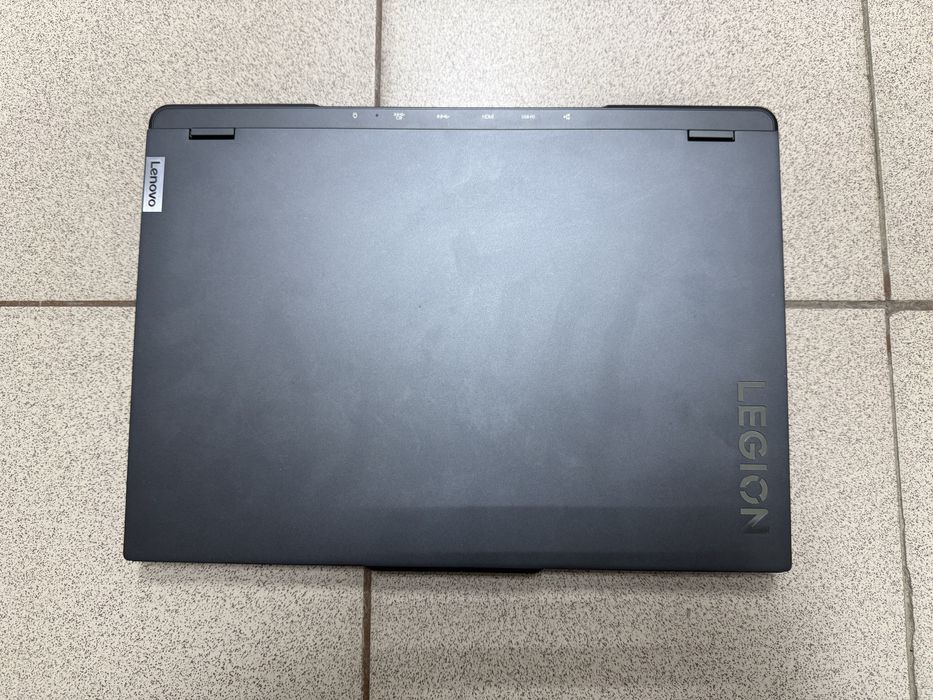 Lenovo Legion Pro 5 16IRX9