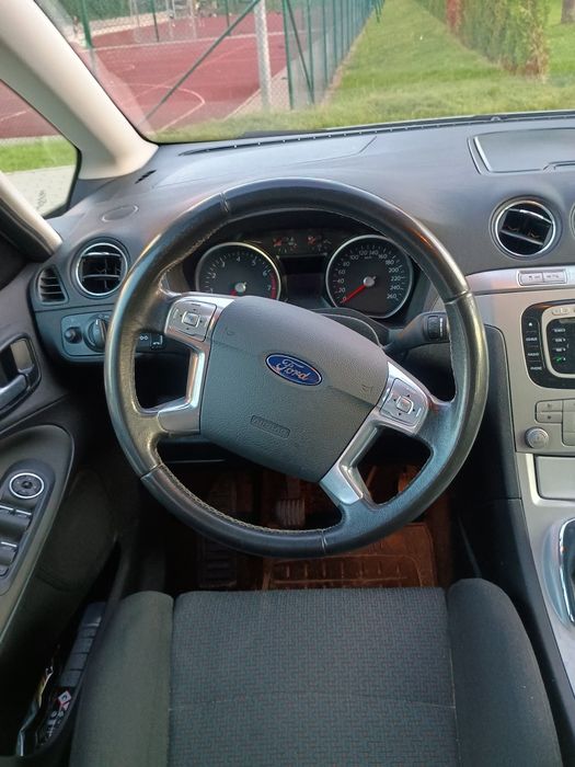 Ford S-Max 2.0b 145km