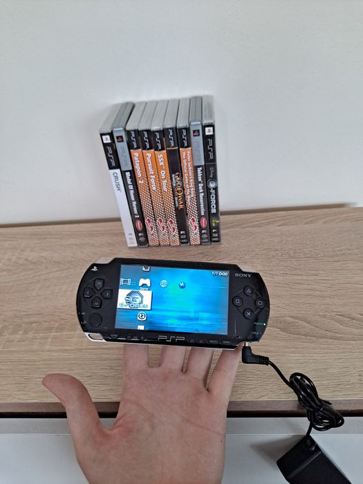 Konsola Sony PSP +Gry